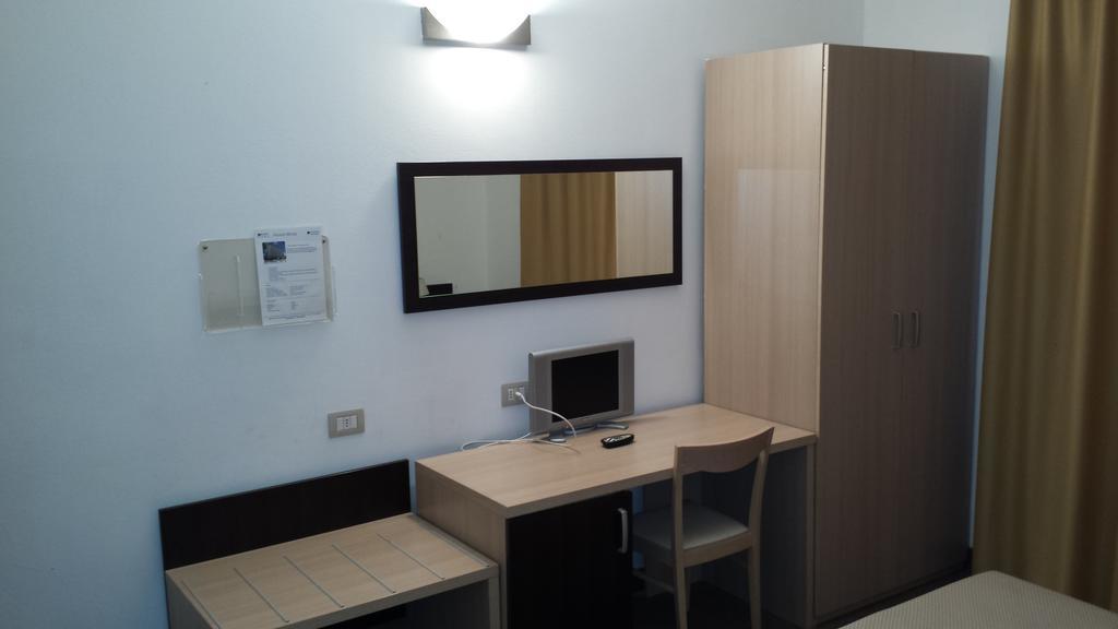 Hotel Palace Prato Room photo